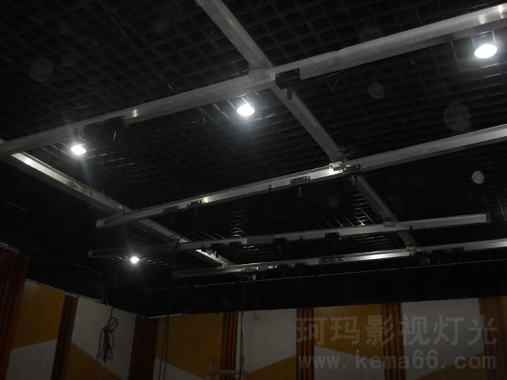 涪陵電視臺演播室施工前圖